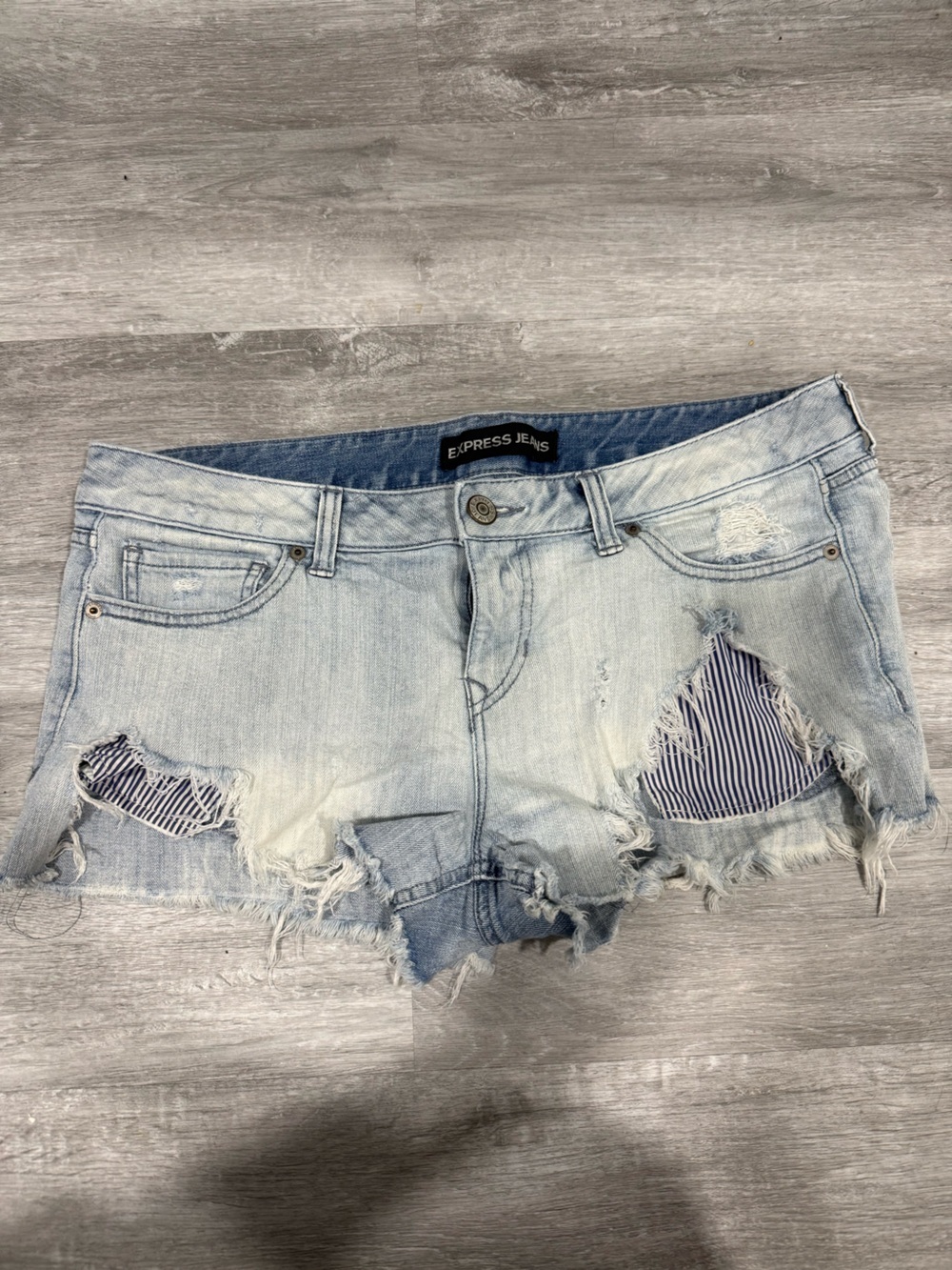 Express Light Blue Distressed Women’s Denim Shorts